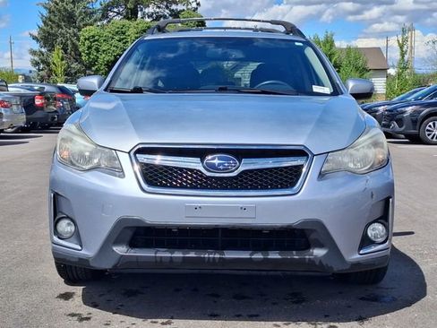 Used 2016 Subaru Crosstrek Hybrid w/ Popular Package #2 image 8
