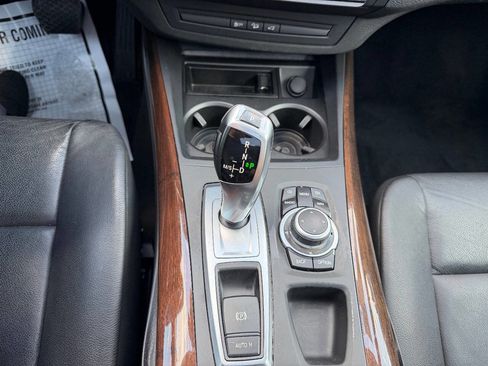 Used 2011 BMW X5 xDrive35i image 16