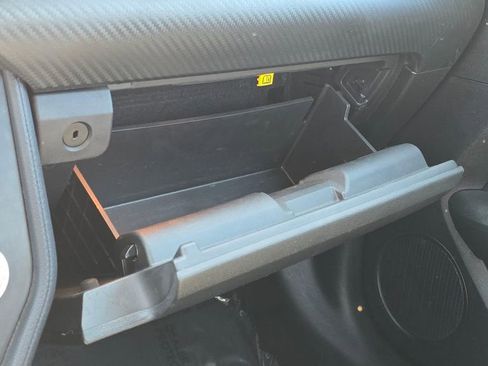 Used 2019 Ford Mustang Coupe image 34