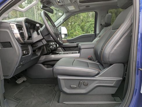 New 2026 Ford F250 Lariat w/ Black Appearance Package AWD/4WD image 14