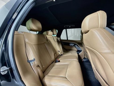 Certified 2023 Land Rover Range Rover SE AWD/4WD image 29