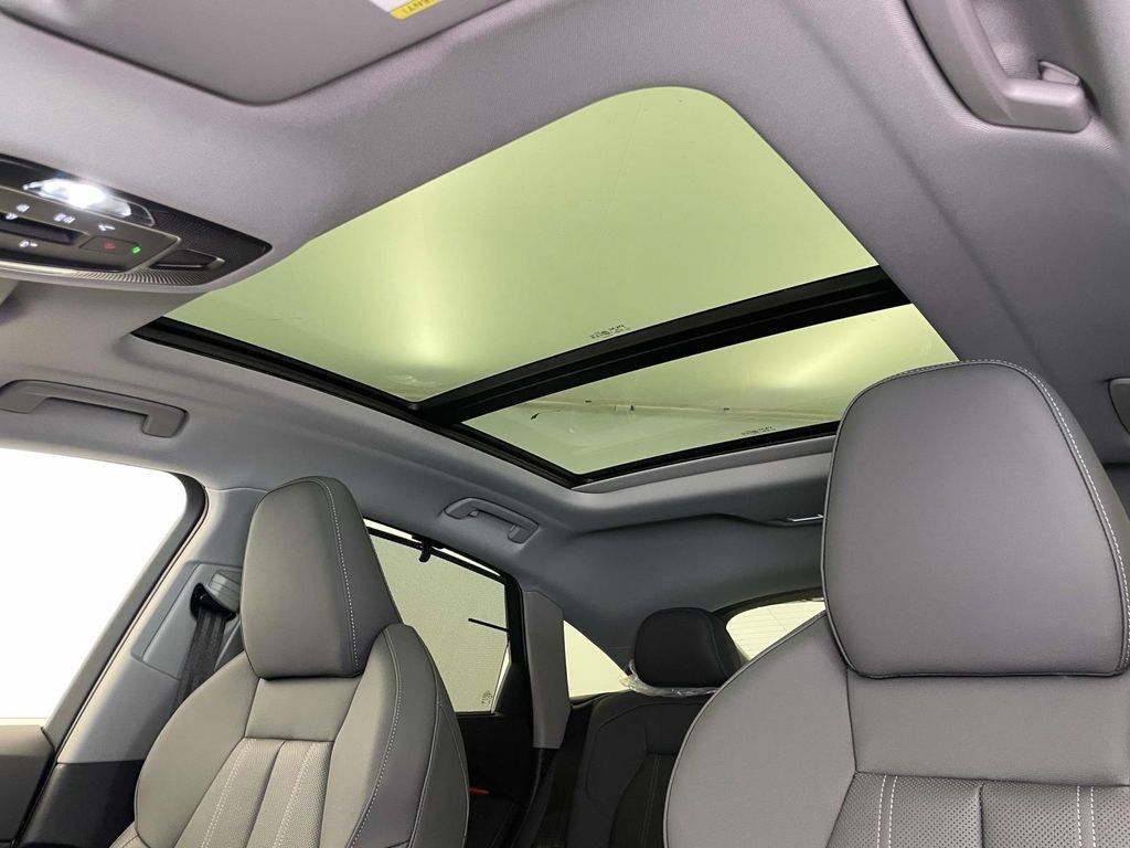 New 2026 Audi Q5 Premium Plus AWD/4WD image 18
