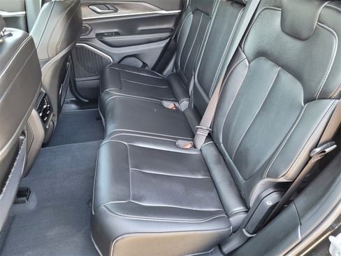 Used 2023 Jeep Grand Cherokee 4xe image 16