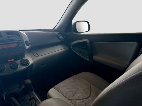 Used 2012 Toyota RAV4 4WD w/ Value Pkg image 21