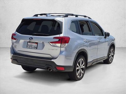 Used 2020 Subaru Forester Limited w/ Popular Package #3 AWD/4WD image 5