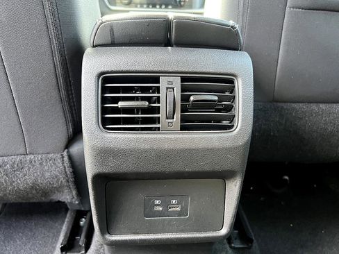 Certified 2023 Nissan Rogue SV image 18