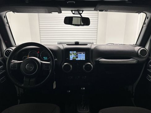 Used 2016 Jeep Wrangler Unlimited Sport w/ Quick Order Package 24S AWD/4WD image 17