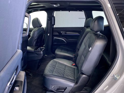 Certified 2024 Kia Telluride SX X-Line AWD/4WD image 34