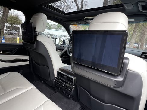 Used 2022 Lexus LX 600 4WD w/ Accessory Package (Z1) image 45