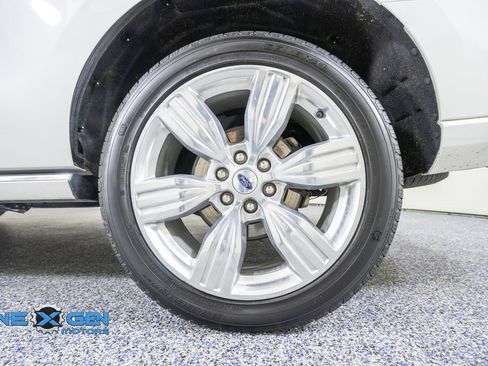 Used 2023 Ford Expedition Platinum AWD/4WD image 48