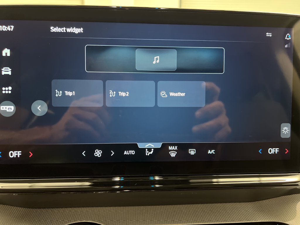 Used 2025 Ford Expedition Active RWD image 76