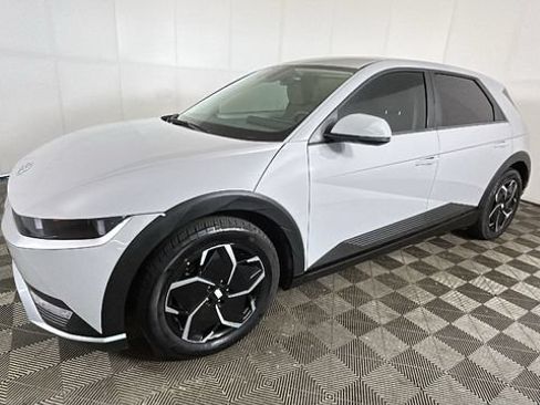 Used 2024 Hyundai Ioniq 5 SEL RWD image 6