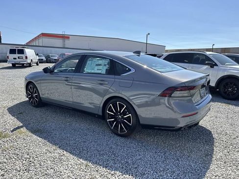 New 2026 Honda Accord Touring image 2