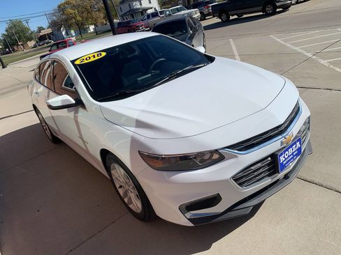 Used 2018 Chevrolet Malibu LT image 6