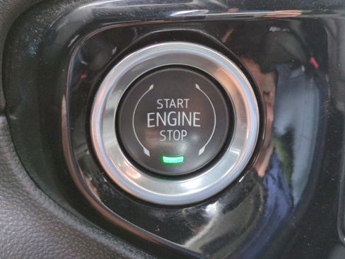 Used 2025 Chevrolet Silverado 2500 LT w/ Convenience Package AWD/4WD image 27