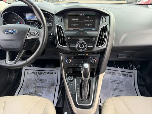Used 2015 Ford Focus Titanium w/ Titanium Cold Weather Package image 22