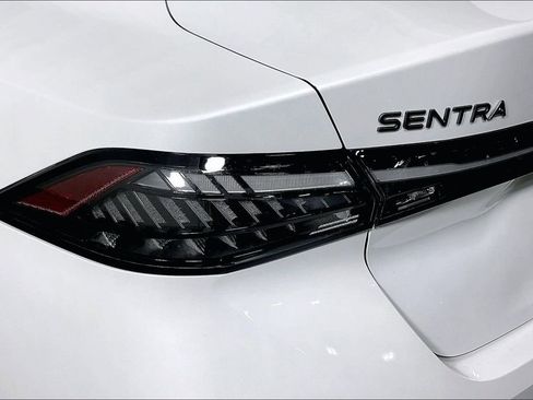 New 2026 Nissan Sentra SL w/ Floor Mat Package FWD image 37