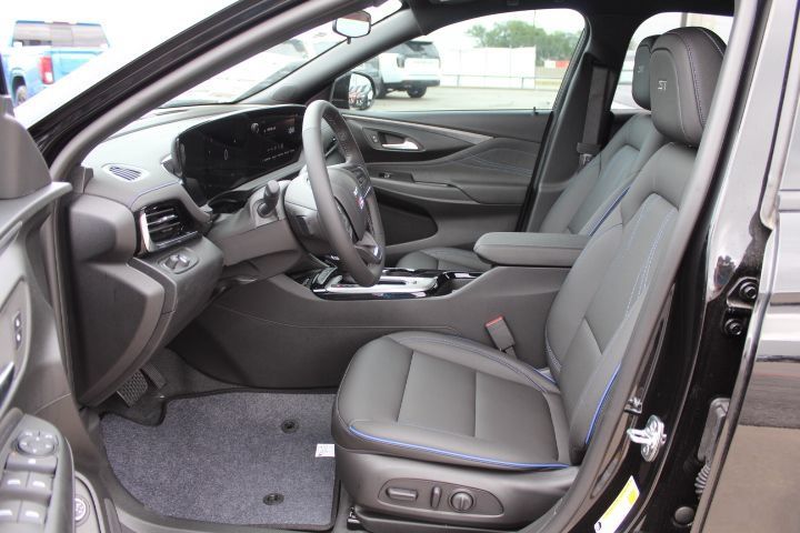 New 2026 Buick Envista Sport Touring w/ Convenience I Package FWD image 9