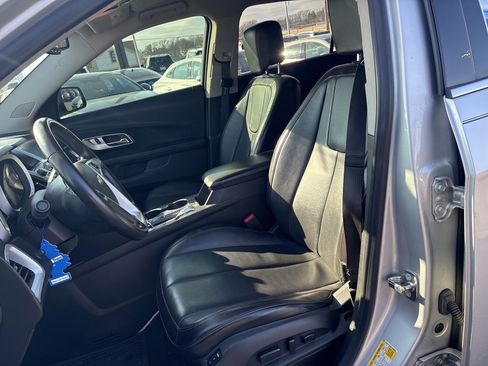 Used 2017 Chevrolet Equinox Premier w/ Enhanced Convenience Package image 8