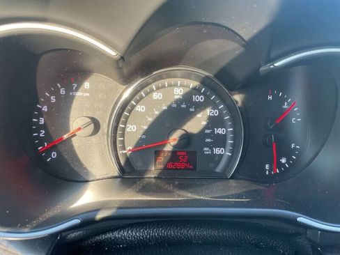 Used 2015 Kia Sorento LX image 13