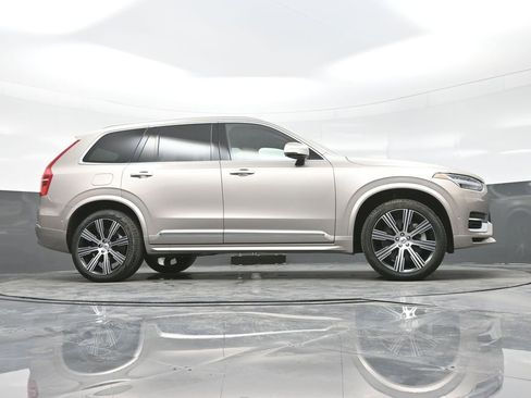 Used 2025 Volvo XC90 T8 Plus w/ Protection Package Premier image 25