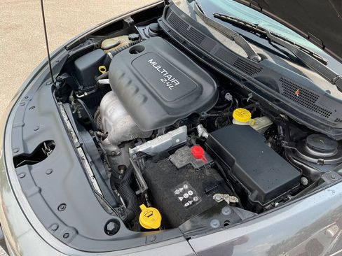 Used 2015 Dodge Dart SXT FWD image 42