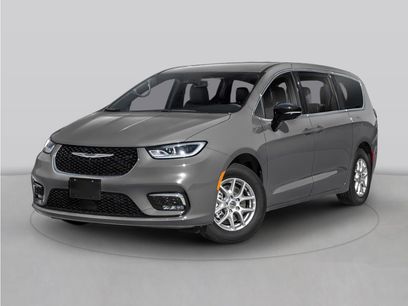 Used 2025 Chrysler Pacifica Select