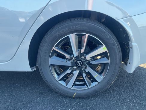 New 2025 Nissan Versa SV w/ Trunk Package image 12