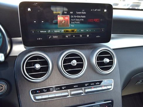 Used 2021 Mercedes-Benz GLC 300 4MATIC w/ AMG Line image 44