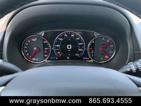 Used 2023 GMC Terrain Denali w/ Denali Premium Package AWD/4WD image 29