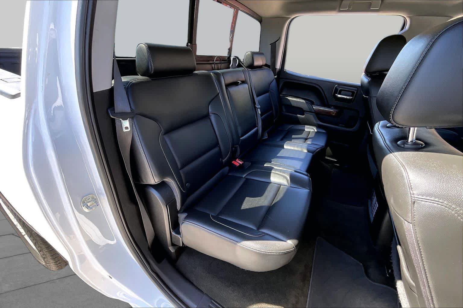 Used 2018 GMC Sierra 1500 SLT AWD/4WD image 19