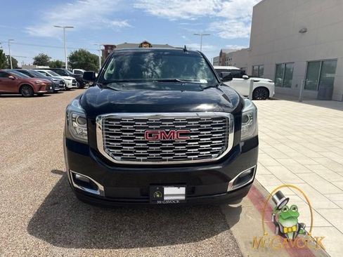 Used 2019 GMC Yukon Denali w/ Denali Ultimate Package AWD/4WD image 2