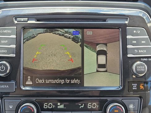 Used 2023 Nissan Maxima Platinum w/ Sport Mat Group FWD image 23