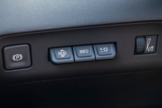 Certified 2024 Buick Enclave Avenir w/ Trailering Package, 5000 lbs. AWD/4WD image 43