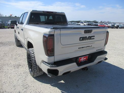 New 2026 GMC Sierra 1500 Denali Ultimate image 13
