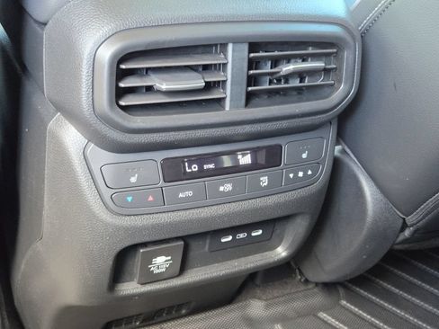 Certified 2024 Honda Pilot Elite image 19