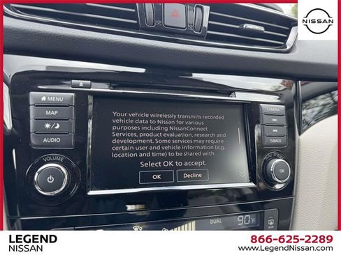 Certified 2021 Nissan Rogue Sport SL image 23