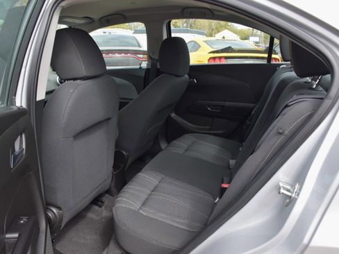 Used 2019 Chevrolet Sonic LT FWD image 13