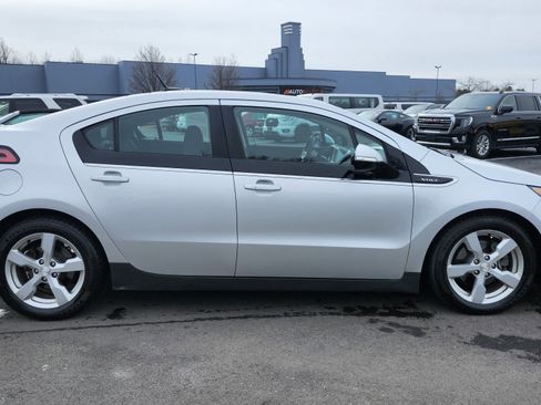 Used 2012 Chevrolet Volt image 60
