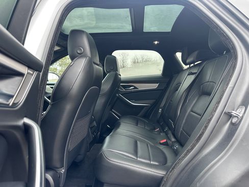 Used 2025 Jaguar F-PACE R-Dynamic S image 11