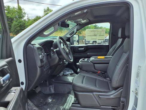New 2026 GMC Sierra 3500 Pro w/ Convenience Package RWD image 21