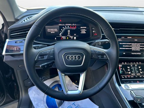 Used 2023 Audi Q8 Prestige image 10