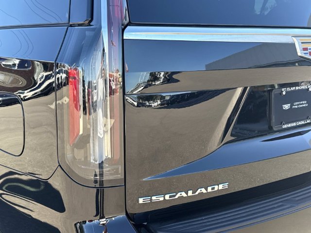 Certified 2024 Cadillac Escalade Premium Luxury w/ LPO, Floor Liner Package AWD/4WD image 40