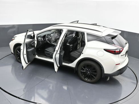 Used 2024 Nissan Murano SV w/ SV Midnight Edition Package image 42