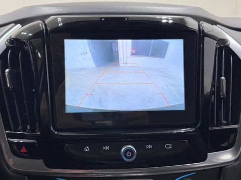 Used 2018 Chevrolet Traverse LT FWD image 28