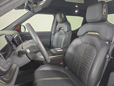 Used 2022 Rivian R1T Adventure AWD/4WD image 20