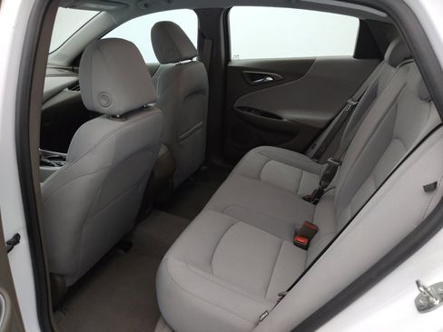 Used 2023 Chevrolet Malibu LS FWD image 18