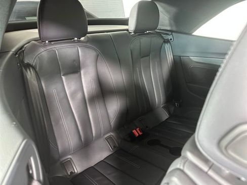 Used 2022 Audi A5 2.0T Premium image 27