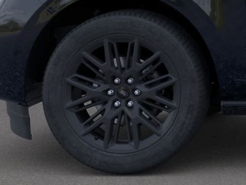 New 2026 Ford Expedition Max Platinum AWD/4WD image 19
