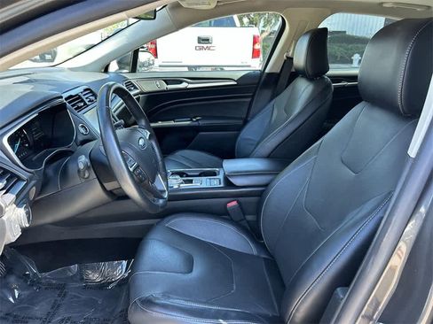 Used 2020 Ford Fusion Energi Titanium image 32